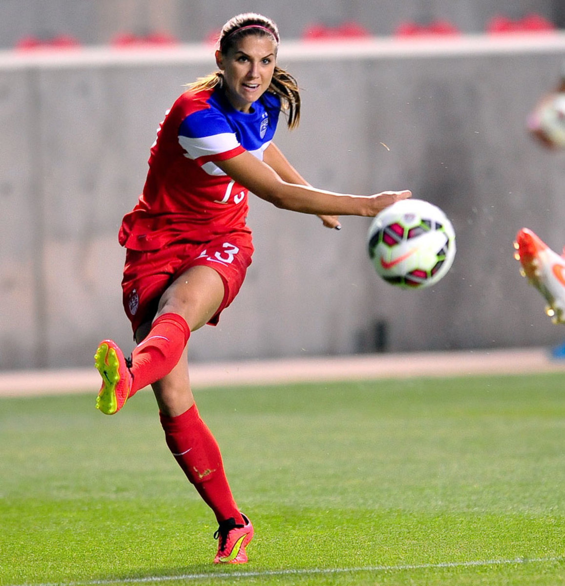 Alex-Morgan_0.jpg